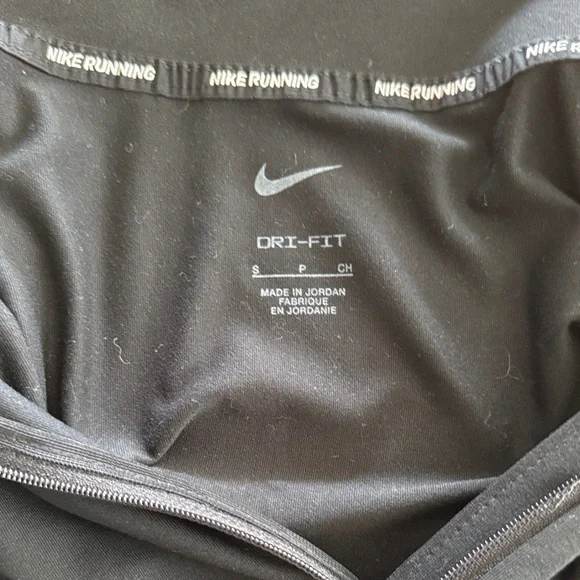 Nike Black Quarter-Zip Performance Top with White Swoosh - Picture 2 of 4